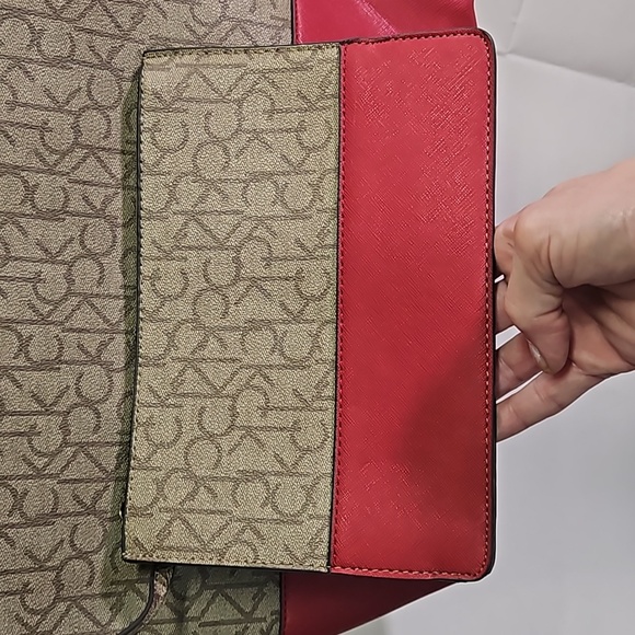 Calvin Klein NWOT Large Tote Set - Picture 5 of 7